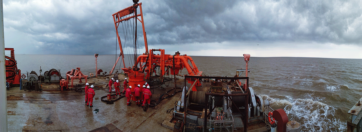 祝（zhù）賀月（yuè）東油田海底電纜（lǎn）裸露治理項目中標並順利開工