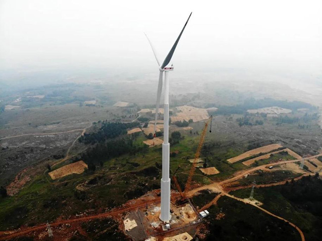 讚！國內首台170米超高風電機組 刷新（xīn）風電設備製造業新紀錄！