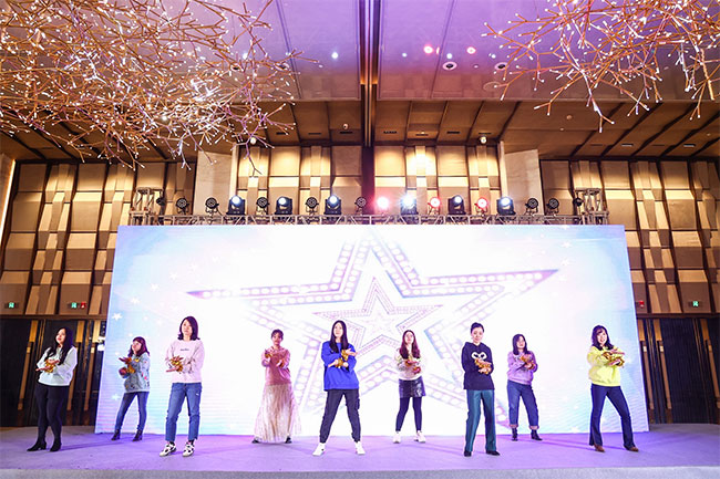 乘風破（pò）浪二十載，與時俱進創未來— 星空无限传媒官网海工成（chéng）立20周年年會慶典完美收官