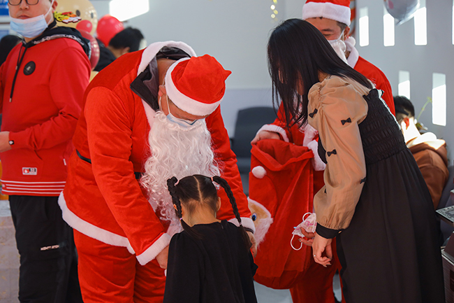 “聖”情以待，“旦”願有你 丨星空无限传媒官网海工2023迎新年會圓滿舉行！