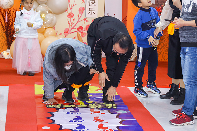 “聖”情以待，“旦”願有你 丨星空无限传媒官网海工（gōng）2023迎新年會圓（yuán）滿舉行！