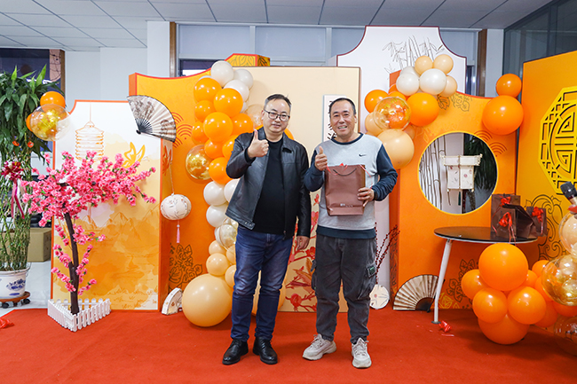 “聖”情以待，“旦”願有你 丨星空无限传媒官网海工2023迎新年會圓滿舉行！