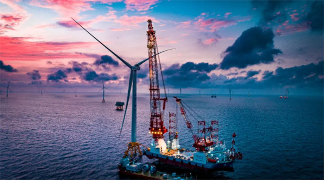 百萬千瓦級海上（shàng）風電項目，首台14MW風機（jī）吊裝！