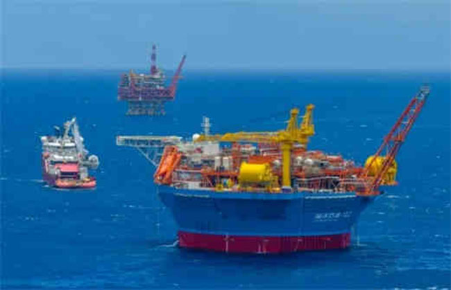 亞洲首艘圓筒型“海上油氣加工廠（chǎng）”-“海葵一號”完成海上（shàng）安（ān）裝