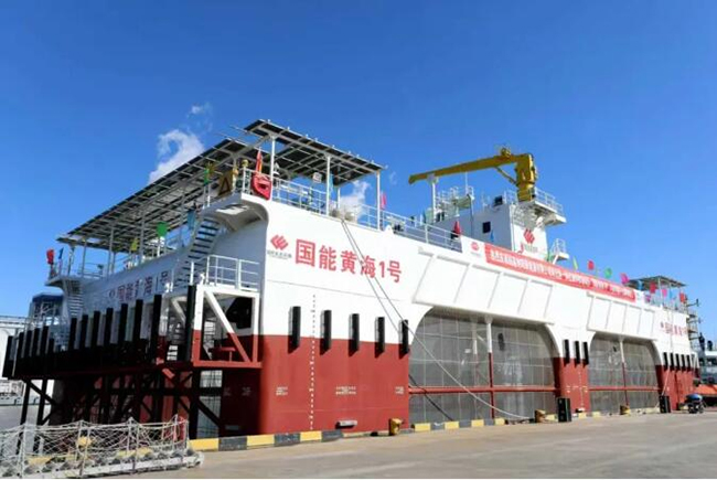 全國首座半潛式風光漁一體化海洋牧場項目竣（jun4）工