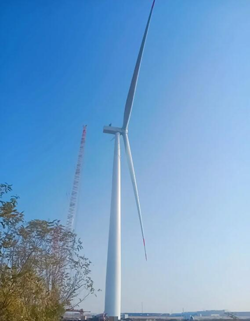 中船科技首台H260-12.6MW海上機組完成吊裝（zhuāng）