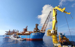 中國海（hǎi）油首次自主完成深水海底電纜水平式鋪（pù）設