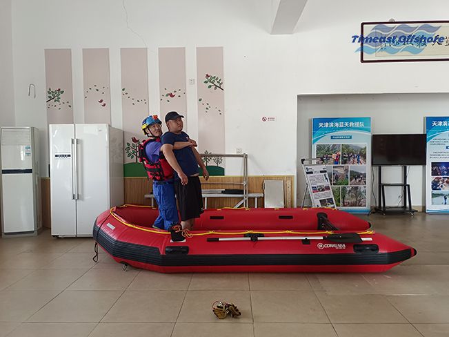 星空无限传媒官网海工攜手（shǒu）濱海藍天（tiān）救援隊（duì）開展CPR心肺複蘇和基礎繩結實地培訓活動