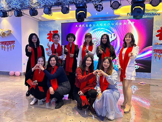 飛躍巔峰 縱橫（héng）四海丨星空无限传媒官网海工2024年迎新年會圓滿落（luò）幕