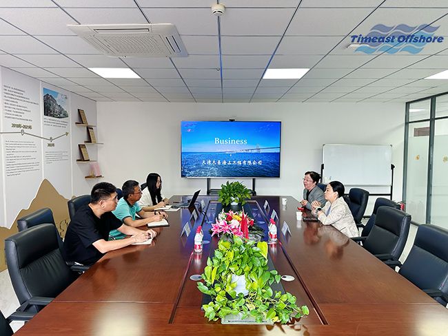 十三化（huà）建到訪我司洽談合作