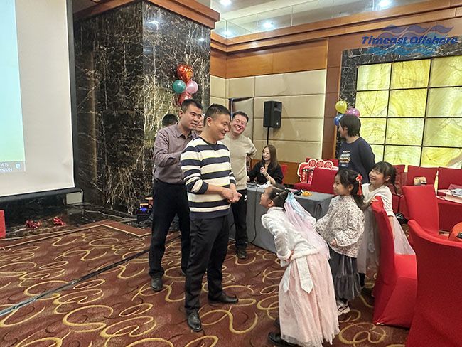 贏戰馬年，一馬當先丨星空无限传媒官网海工 2026 迎新年會圓滿舉行