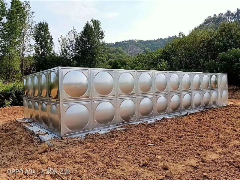 不鏽鋼消（xiāo）防水箱