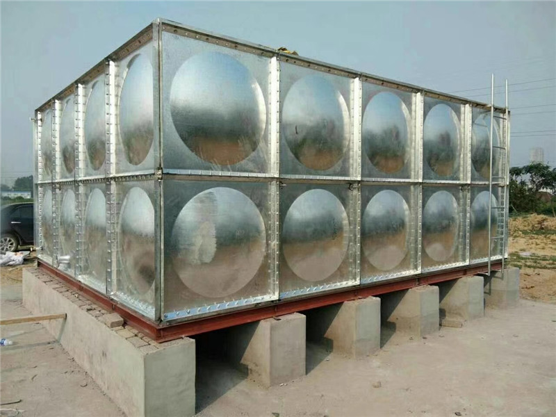 鄭州不鏽鋼消防水箱（xiāng）廠家講解控製不鏽鋼水箱水位的方法